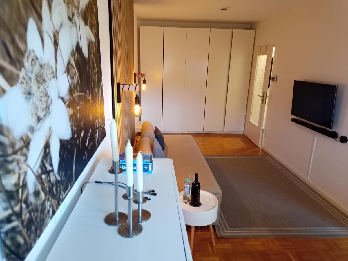 Cosy Little Apartment München